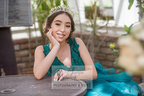 Brianna Gonzalez quinceanera photography session at Heritage Park in Santa Fe Springs Ca.