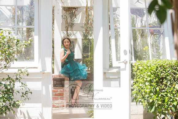 Brianna Gonzalez quinceanera photography session at Heritage Park in Santa Fe Springs Ca.