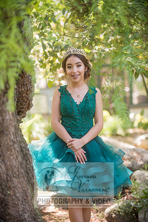 Brianna Gonzalez quinceanera photography session at Heritage Park in Santa Fe Springs Ca.