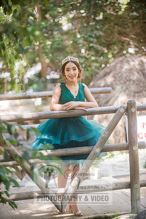 Brianna Gonzalez quinceanera photography session at Heritage Park in Santa Fe Springs Ca.