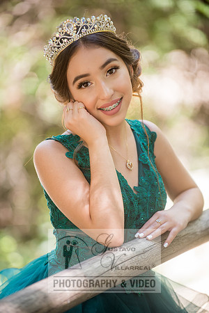 Brianna Gonzalez quinceanera photography session at Heritage Park in Santa Fe Springs Ca.