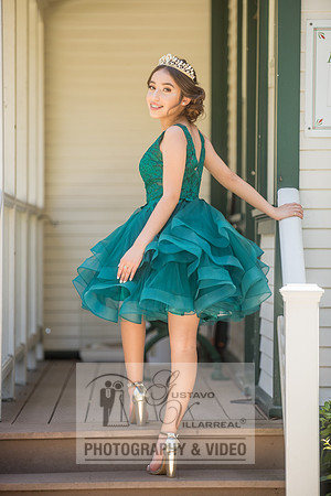 Brianna Gonzalez quinceanera photography session at Heritage Park in Santa Fe Springs Ca.