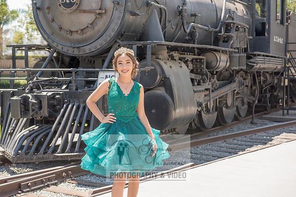 Brianna Gonzalez quinceanera photography session at Heritage Park in Santa Fe Springs Ca.