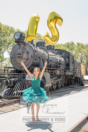 Brianna Gonzalez quinceanera photography session at Heritage Park in Santa Fe Springs Ca.