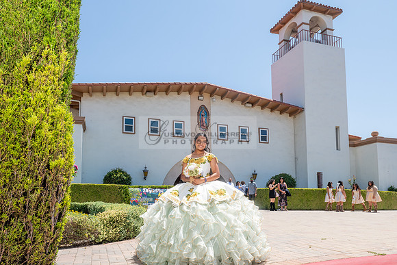 Arianna Tejada quinceanera celebration, photography, videography at Our lady of Guadalupe in El Monte Ca, Fiesta Mexican banquet Hall Montclair Ca, Gustavo Villarreal photo and video, 323-633-8283, ww