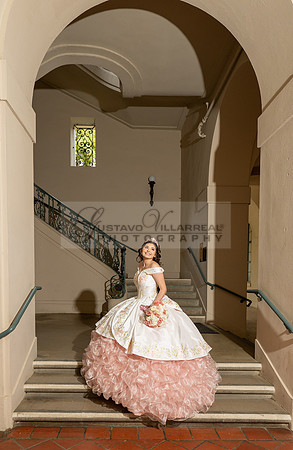 Natalie Gutierrez quinceañera photoshoot at the beautiful and historic place in Pasadena Ca. wedding and sweet 16th Photographer Gustavo Villarreal, 323-633-8283