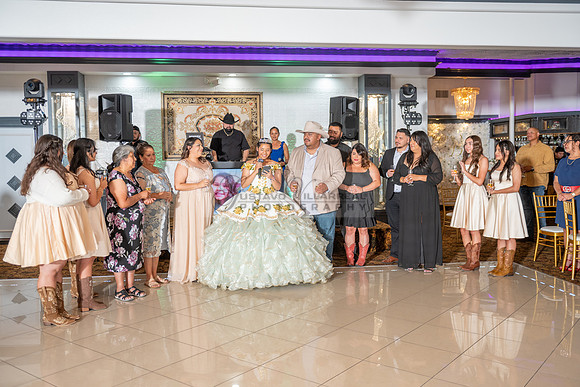 Arianna Tejada quinceanera celebration, photography, videography at Our lady of Guadalupe in El Monte Ca, Fiesta Mexican banquet Hall Montclair Ca, Gustavo Villarreal photo and video, 323-633-8283, ww
