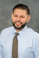 Michael Viramontes business headshots in Whittier Ca by Gustavo Villarreal photography, 323-633-8283, www.gvphotoandvideo.com