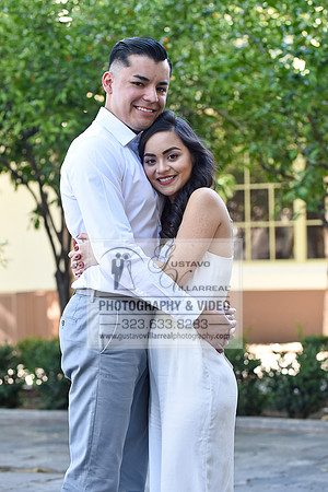 engagement photos at Union Station Downtown Los Angeles, Weddings photography, Quinceaneras photo and video in Los Angeles, Sweet Sixteens photography in Pasadena, 323-633-8283, www.gustavovillarreal