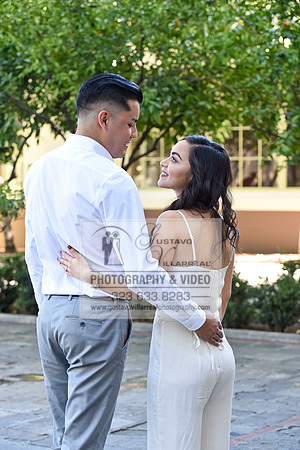 engagement photos at Union Station Downtown Los Angeles, Weddings photography, Quinceaneras photo and video in Los Angeles, Sweet Sixteens photography in Pasadena, 323-633-8283, www.gustavovillarreal