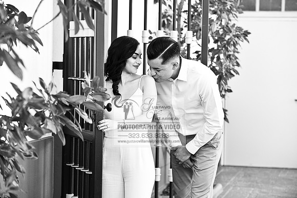 engagement photos at Union Station Downtown Los Angeles, Weddings photography, Quinceaneras photo and video in Los Angeles, Sweet Sixteens photography in Pasadena, 323-633-8283, www.gustavovillarreal