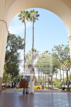 engagement photos at Union Station Downtown Los Angeles, Weddings photography, Quinceaneras photo and video in Los Angeles, Sweet Sixteens photography in Pasadena, 323-633-8283, www.gustavovillarreal