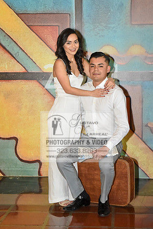 engagement photos at Union Station Downtown Los Angeles, Weddings photography, Quinceaneras photo and video in Los Angeles, Sweet Sixteens photography in Pasadena, 323-633-8283, www.gustavovillarreal