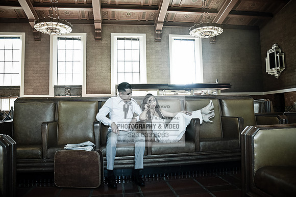 engagement photos at Union Station Downtown Los Angeles, Weddings photography, Quinceaneras photo and video in Los Angeles, Sweet Sixteens photography in Pasadena, 323-633-8283, www.gustavovillarreal