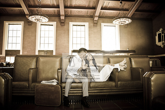 engagement photos at Union Station Downtown Los Angeles, Weddings photography, Quinceaneras photo and video in Los Angeles, Sweet Sixteens photography in Pasadena, 323-633-8283, www.gustavovillarreal