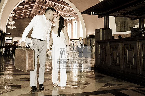 engagement photos at Union Station Downtown Los Angeles, Weddings photography, Quinceaneras photo and video in Los Angeles, Sweet Sixteens photography in Pasadena, 323-633-8283, www.gustavovillarreal