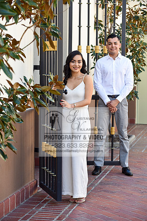 engagement photos at Union Station Downtown Los Angeles, Weddings photography, Quinceaneras photo and video in Los Angeles, Sweet Sixteens photography in Pasadena, 323-633-8283, www.gustavovillarreal