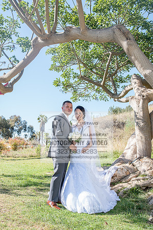 EVELIA Y JUAN weddings photography and video at St Joseph Catholic church in Hawthorne Ca, Reception venues at Temple of Emanuel of beberly hills Ca,  www.gustavovillarreal.com, 323-633-8283