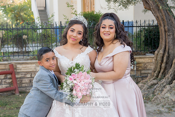 Allison-Quinceanera-photography-videography-at-Del-Banquet-Hall-