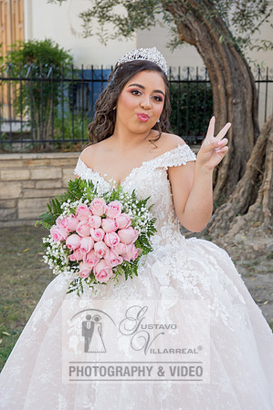 Allison-Quinceanera-photography-videography-at-Del-Banquet-Hall-