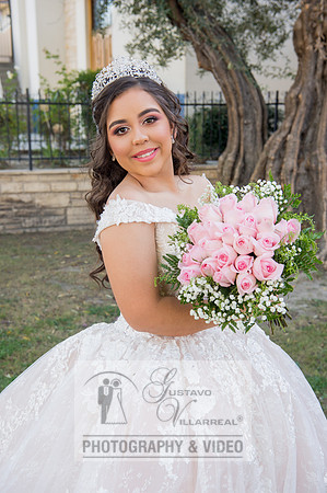 Allison-Quinceanera-photography-videography-at-Del-Banquet-Hall-