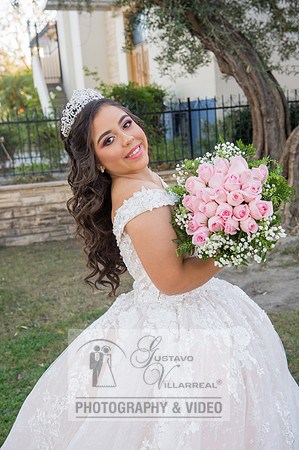 Allison-Quinceanera-photography-videography-at-Del-Banquet-Hall-