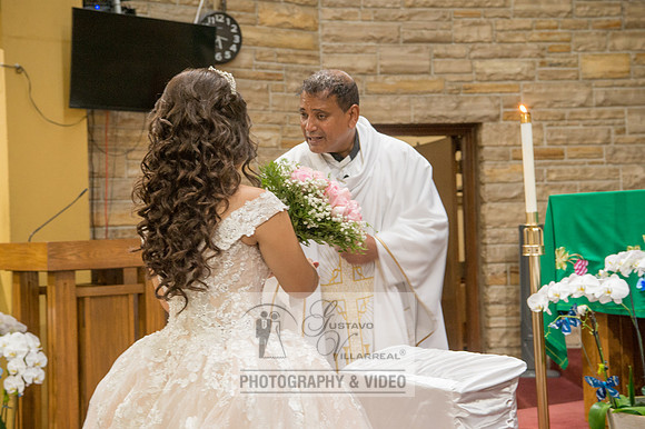 Allison-Quinceanera-photography-videography-at-Del-Banquet-Hall-