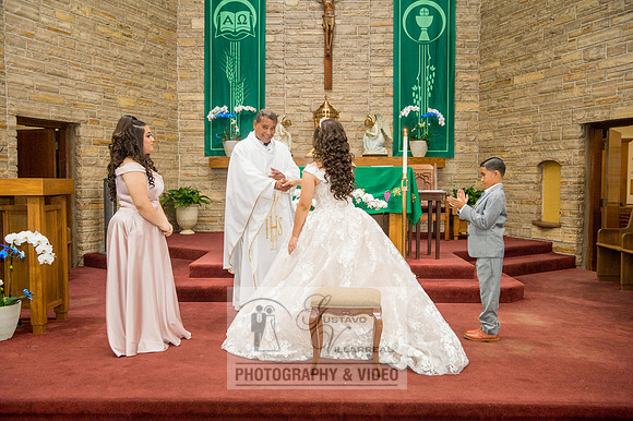 Allison-Quinceanera-photography-videography-at-Del-Banquet-Hall-