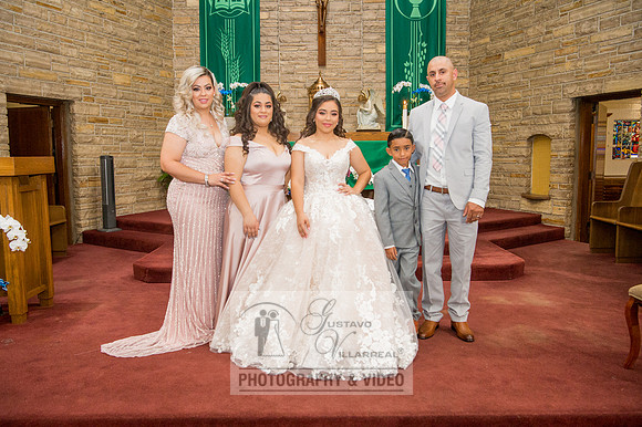 Allison-Quinceanera-photography-videography-at-Del-Banquet-Hall-
