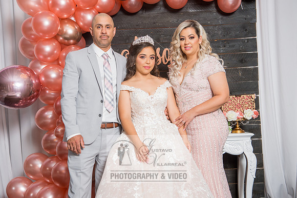Allison-Quinceanera-photography-videography-at-Del-Banquet-Hall-