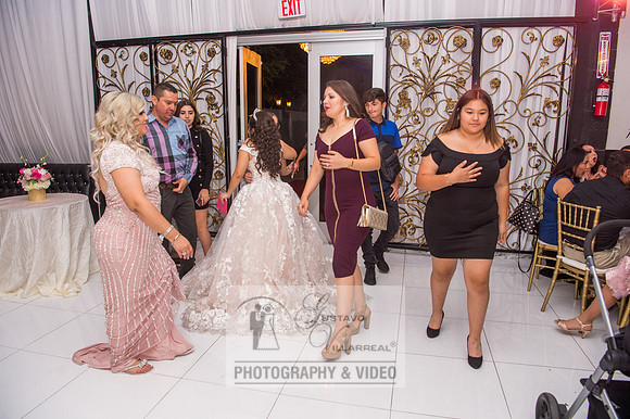 Allison-Quinceanera-photography-videography-at-Del-Banquet-Hall-