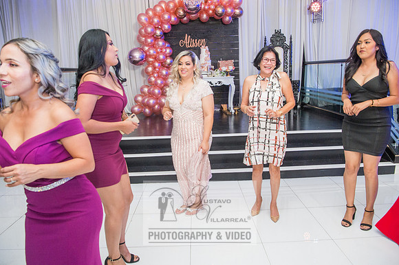 Allison-Quinceanera-photography-videography-at-Del-Banquet-Hall-