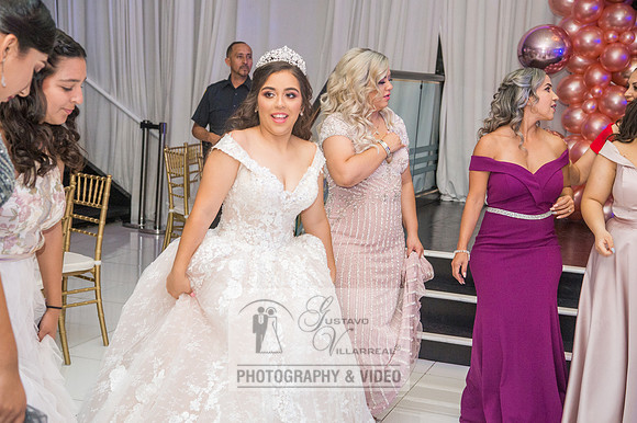 Allison-Quinceanera-photography-videography-at-Del-Banquet-Hall-