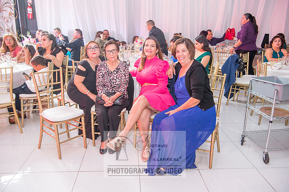 Allison-Quinceanera-photography-videography-at-Del-Banquet-Hall-
