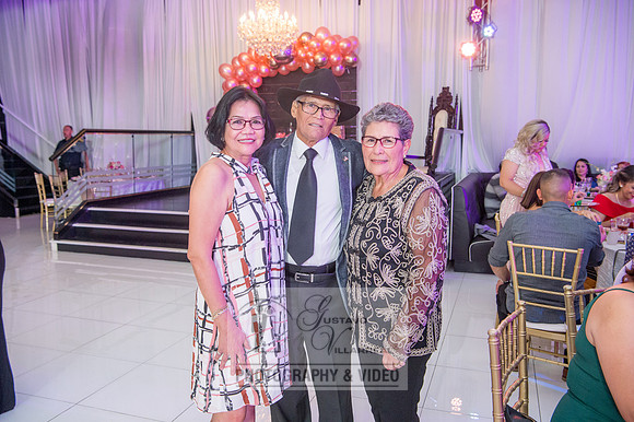 Allison-Quinceanera-photography-videography-at-Del-Banquet-Hall-