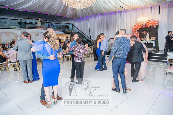 Allison-Quinceanera-photography-videography-at-Del-Banquet-Hall-