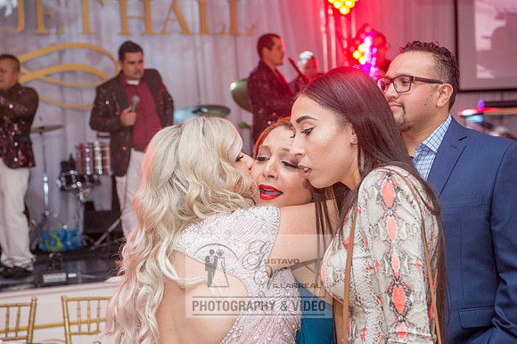 Allison-Quinceanera-photography-videography-at-Del-Banquet-Hall-