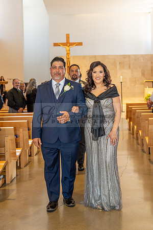Violeta Noemi quinceanera celebration, photographer , videographer in Hacienda Heights Ca, Montebello Ca, Gustavo Villarreal Photography, 323-633-8283, www.gvphotoandvideo.com