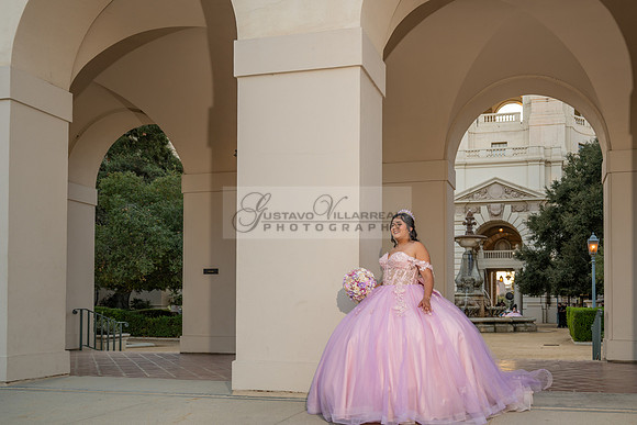 Camila Pacheco quinceanera, sweet 16, photo session in Pasadena City Hall in Pasadena California, photography and videography by Gustavo Villarreal photographer, 323-633-8283, www.gvphotoandvideo.com