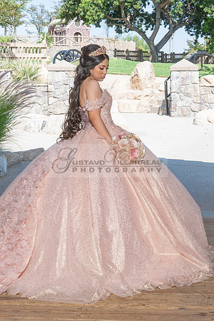 Grace Navarrete quinceanera photography, videography session at Heritage Park in Cerritos Ca, Gustavo Villarreal Photography, 323-633-8283, www.gvphotoandvideo.com