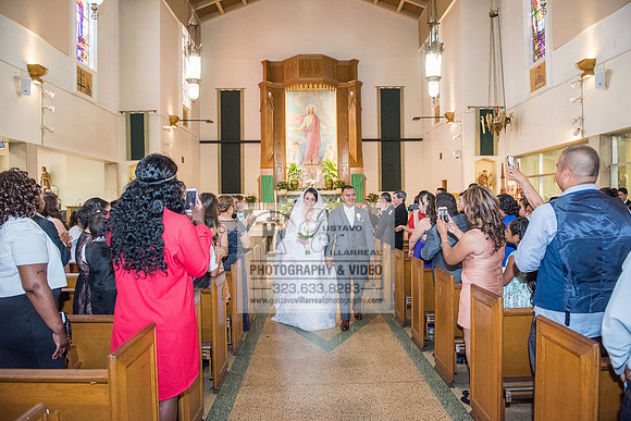 EVELIA Y JUAN weddings photography and video at St Joseph Catholic church in Hawthorne Ca, Reception venues at Temple of Emanuel of beberly hills Ca,  www.gustavovillarreal.com, 323-633-8283