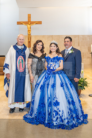 Violeta Noemi quinceanera celebration, photographer , videographer in Hacienda Heights Ca, Montebello Ca, Gustavo Villarreal Photography, 323-633-8283, www.gvphotoandvideo.com