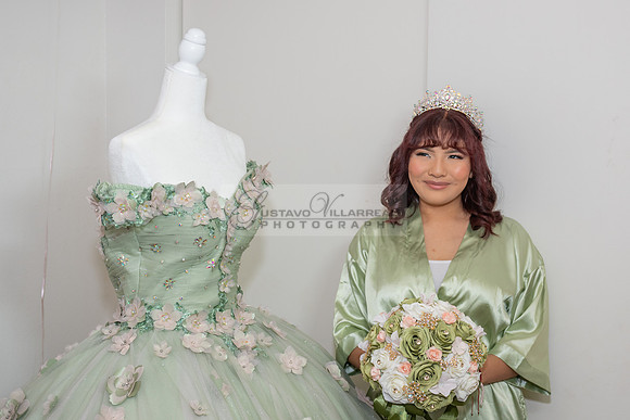 Jade Perez quinceanera celebration photography, videography in Montebello Ca, Whittier Ca by Gustavo Villarreal Photography, 323-633-8283, www.gvphotoandvideo.com