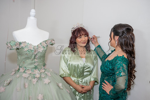 Jade Perez quinceanera celebration photography, videography in Montebello Ca, Whittier Ca by Gustavo Villarreal Photography, 323-633-8283, www.gvphotoandvideo.com