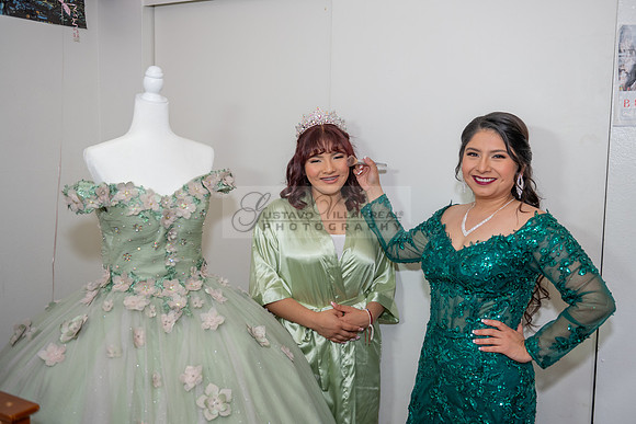 Jade Perez quinceanera celebration photography, videography in Montebello Ca, Whittier Ca by Gustavo Villarreal Photography, 323-633-8283, www.gvphotoandvideo.com