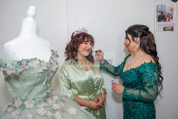 Jade Perez quinceanera celebration photography, videography in Montebello Ca, Whittier Ca by Gustavo Villarreal Photography, 323-633-8283, www.gvphotoandvideo.com