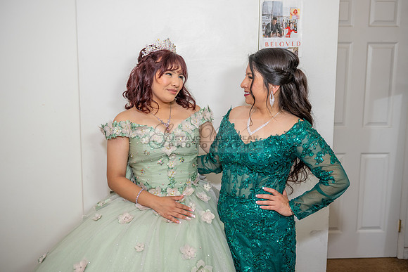 Jade Perez quinceanera celebration photography, videography in Montebello Ca, Whittier Ca by Gustavo Villarreal Photography, 323-633-8283, www.gvphotoandvideo.com