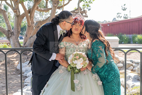 Jade Perez quinceanera celebration photography, videography in Montebello Ca, Whittier Ca by Gustavo Villarreal Photography, 323-633-8283, www.gvphotoandvideo.com