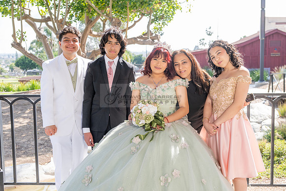 Jade Perez quinceanera celebration photography, videography in Montebello Ca, Whittier Ca by Gustavo Villarreal Photography, 323-633-8283, www.gvphotoandvideo.com