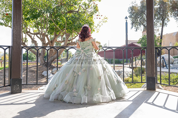 Jade Perez quinceanera celebration photography, videography in Montebello Ca, Whittier Ca by Gustavo Villarreal Photography, 323-633-8283, www.gvphotoandvideo.com